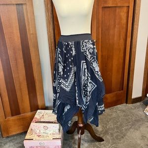 Handkerchief skirt